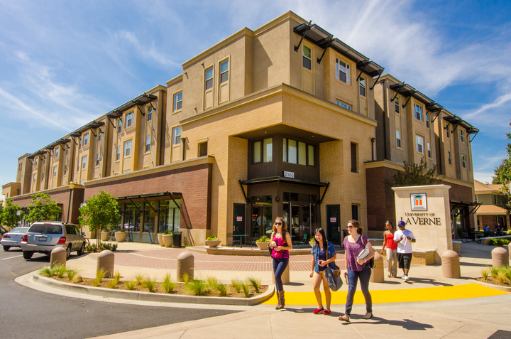 /img/newses/origin/University-of-La_Verne_JH_415_720x477_72_RGB.jpg