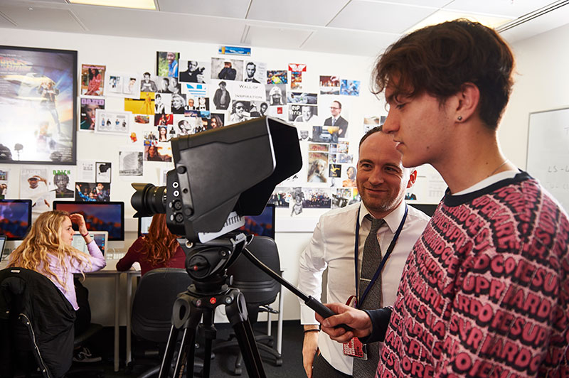 /img/newses/origin/dld-college-london-facilities-gallery-8.jpg